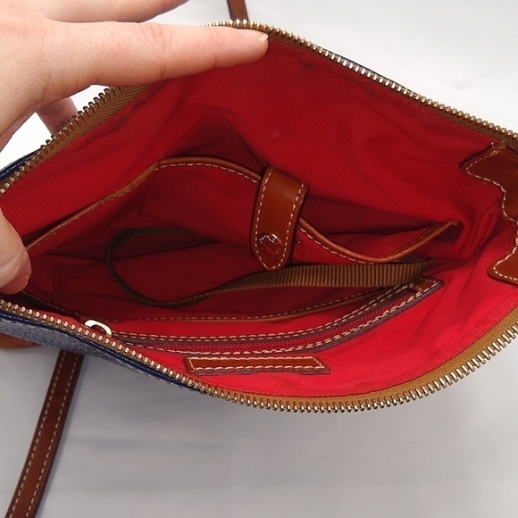 Dooney & Bourke Crossbody Bag Navy Blue Brown Pebbled Leather Adjustable - Picture 14 of 15